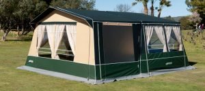 Remolque tienda Kenya con avancé
