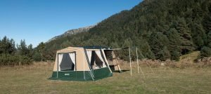 McCamp Campinganhänger mit Markise und Markise